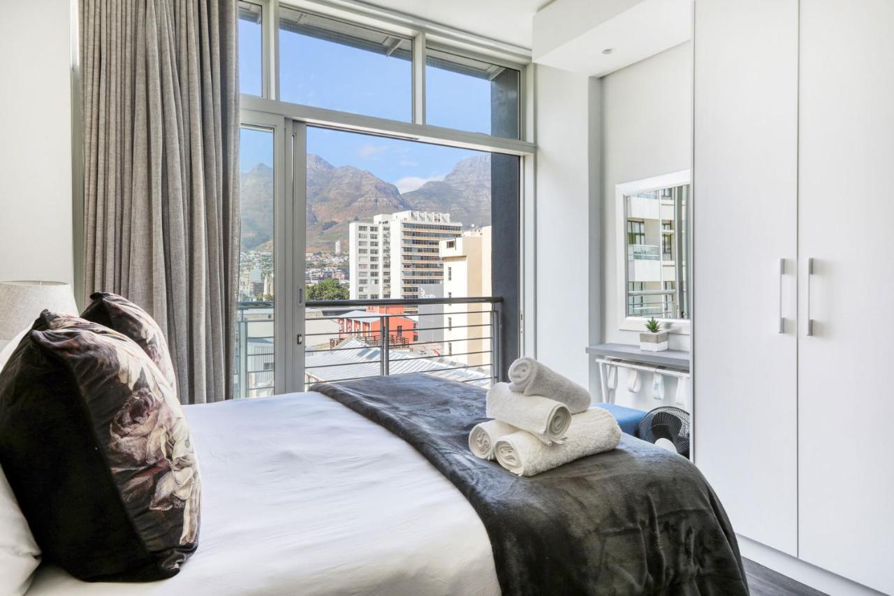 Backup-power Mountain View Trendy Apartment *