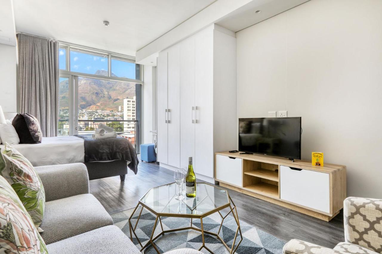 Backup-power Mountain View Trendy Apartment Cape Town