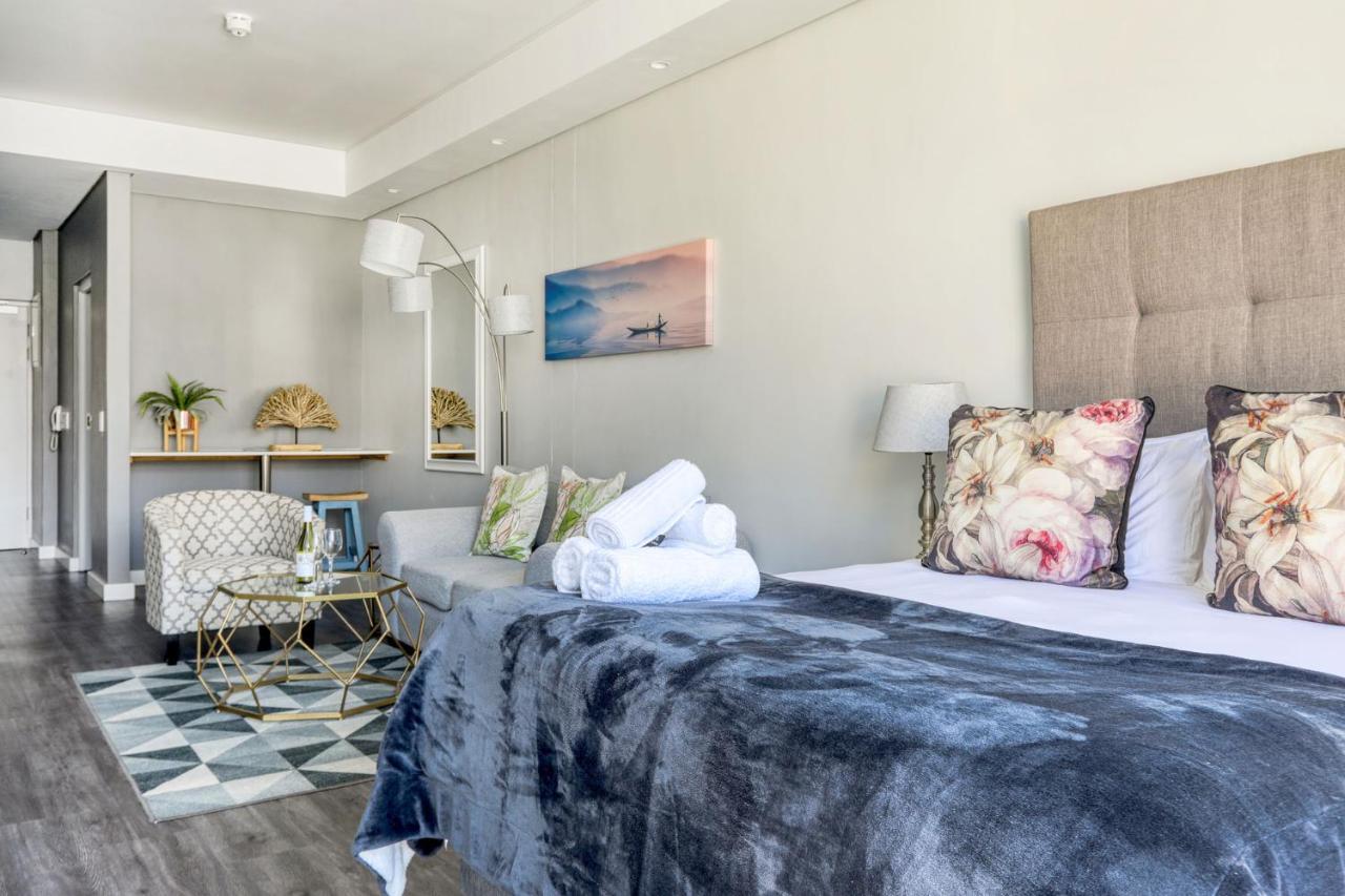 Apartment Backup-power Mountain View Trendy Cape Town